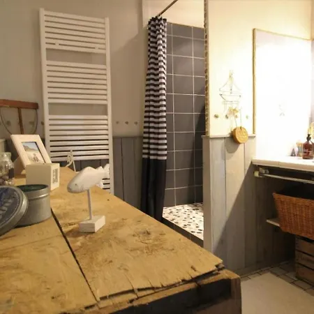 Jallanges Bed & Breakfast 3*